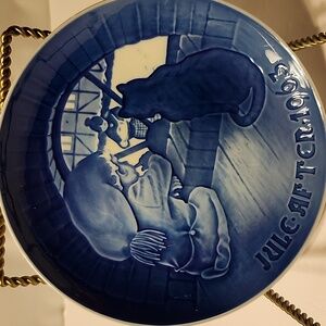 B&G Bing & Grondahl Denmark 1963 Julemanden Xmas Plate, Orig Box